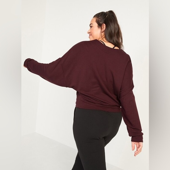 Bundle of 2 Old Navy Active Cropped Sweatshirts, Size Large, Tan, Burgundy - Picture 3 of 15